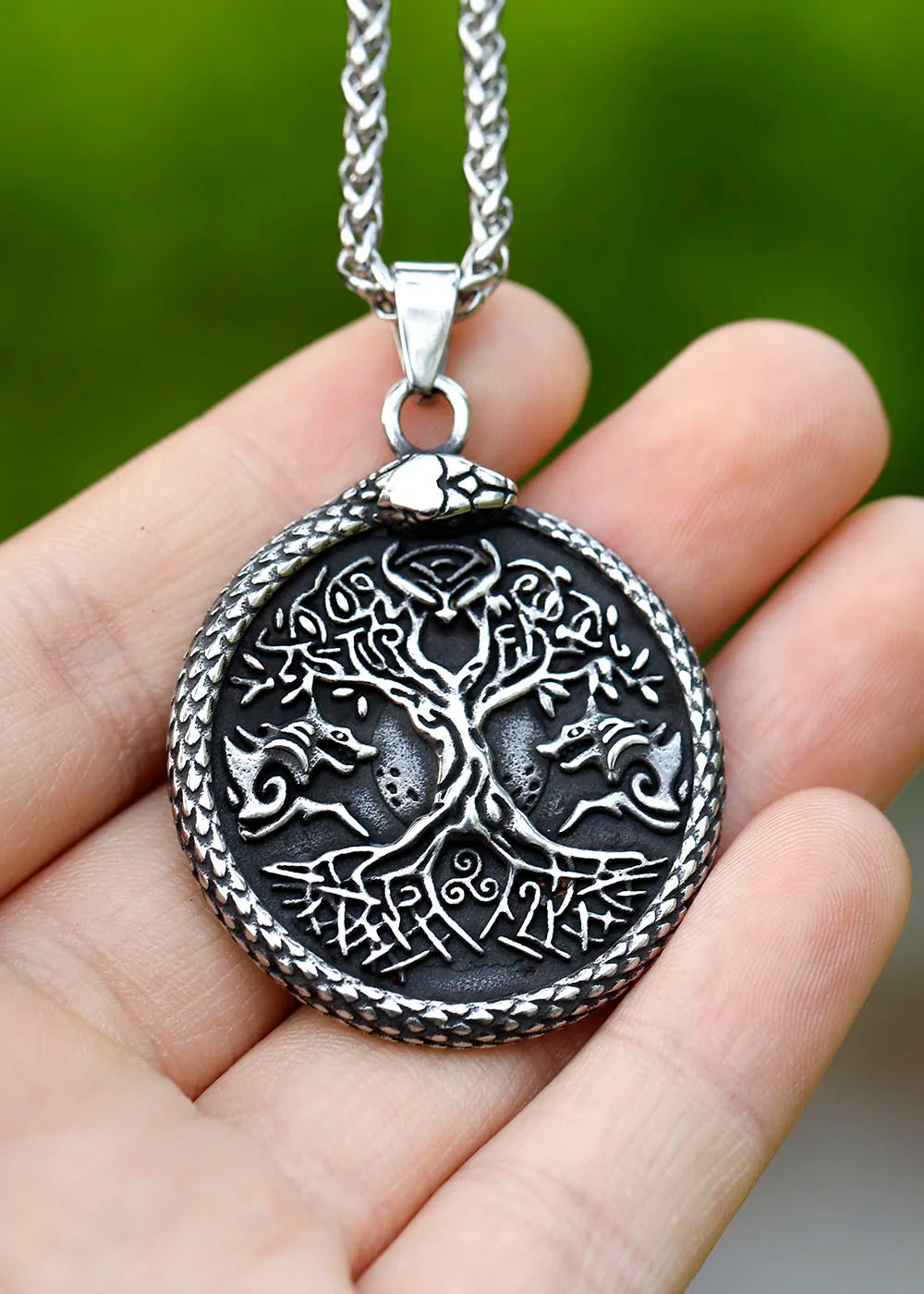 Bonito colgante con collar - Árbol de la vida, lobos, luna, serpiente - 3 modelos disponibles