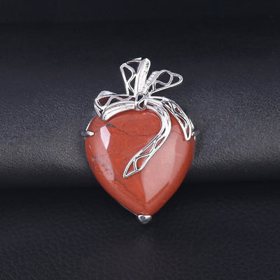 Collar con colgante de piedra de corazón romántico - 6 modelos disponibles