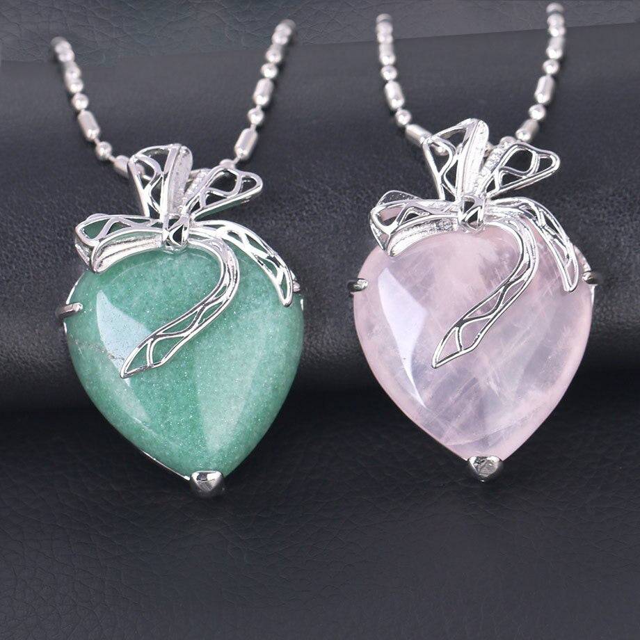 Collar con colgante de piedra de corazón romántico - 6 modelos disponibles