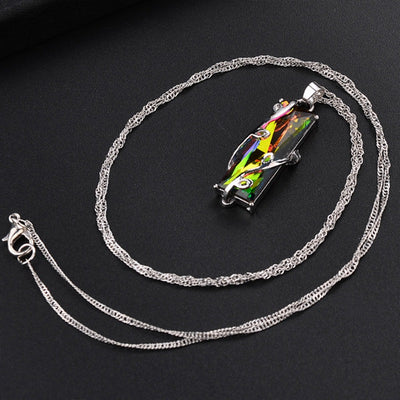 Pendentif Cristal Arc en ciel avec sa chaîne