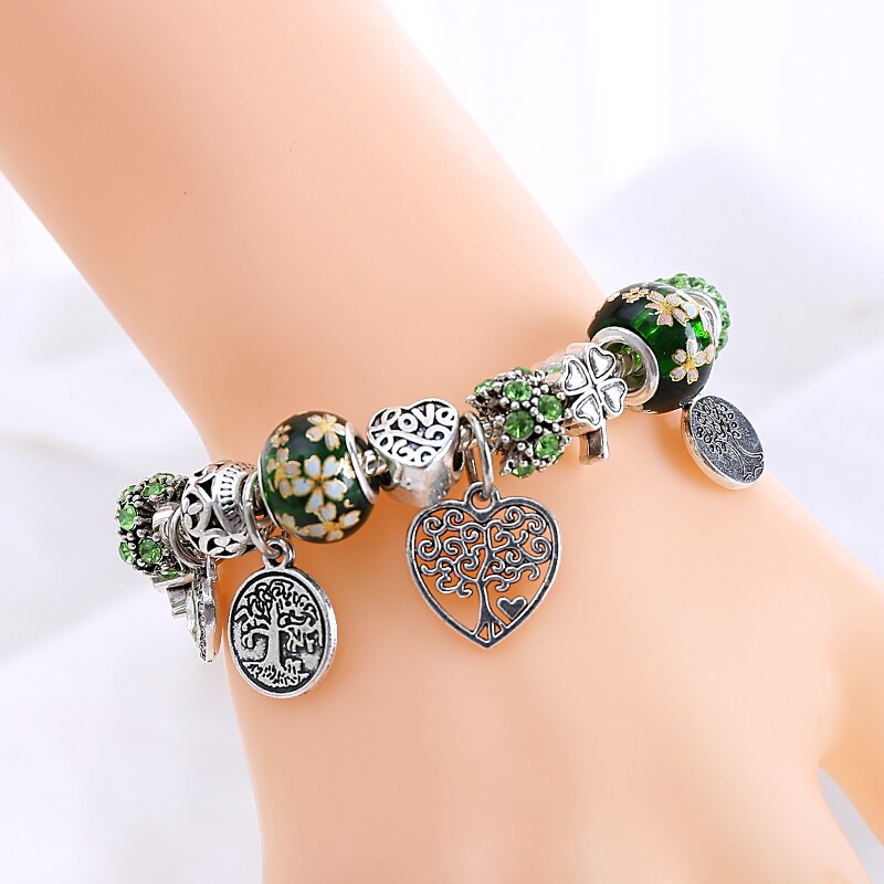 Arbre vert de vie, couleur argent Bracelet à breloques, pendentif d'arbre en cœur