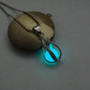 Collier avec pendentif en pierre lumineuse Antique perles scintillantes dans les ténèbres