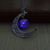 Collier avec pendentif en pierre lumineuse Antique perles scintillantes dans les ténèbres