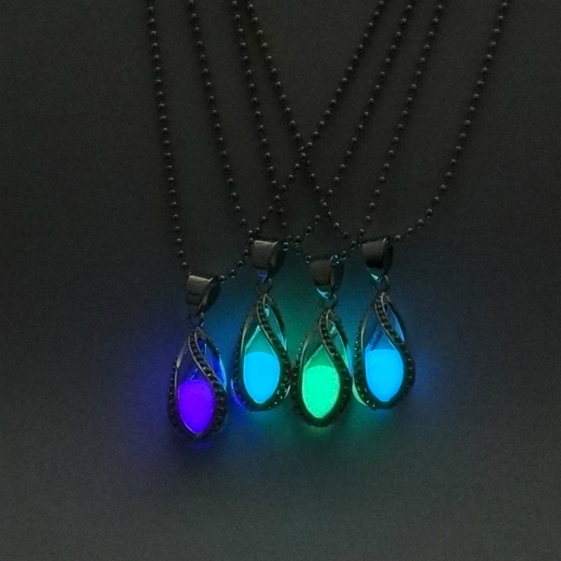 Collier avec pendentif en pierre lumineuse Antique perles scintillantes dans les ténèbres