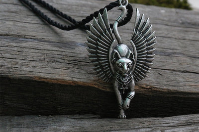Collar de gato Bastet antigua estatua egipcia Bastet Sphinx