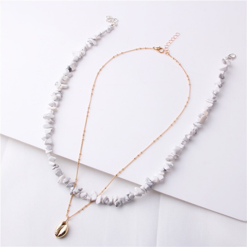 Collier multicouches bohème pour femmes, avec pendentif en coquille