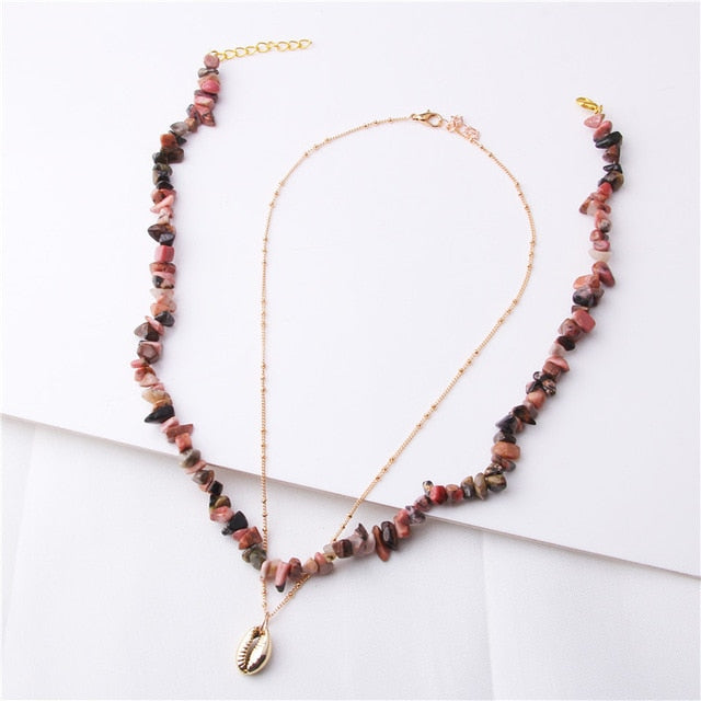 Collier multicouches bohème pour femmes, avec pendentif en coquille