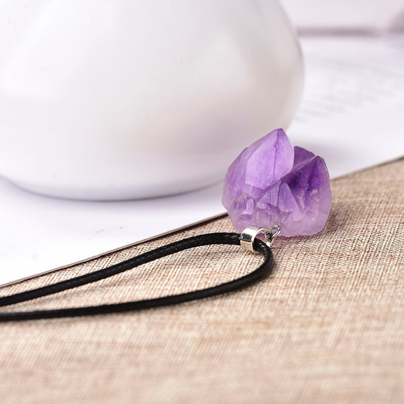 Collier pendentif en cristaux d'Améthyste