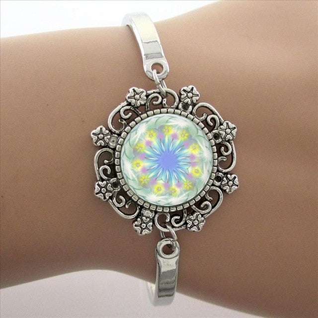 Brazalete Art Mandala Azul, Brazalete Plateado, Joyas Yoga Zen