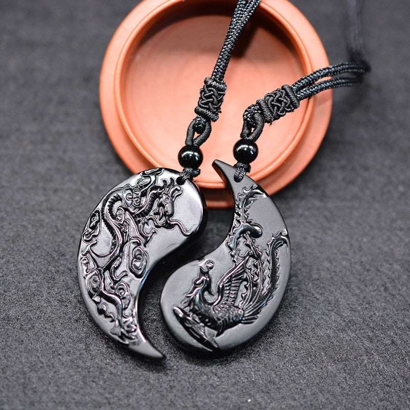 Collier pendentif obsidienne sculpture Dragon et Phoenix