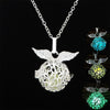 Collier lumineux en ailes d'ange pendentif en boule creuse