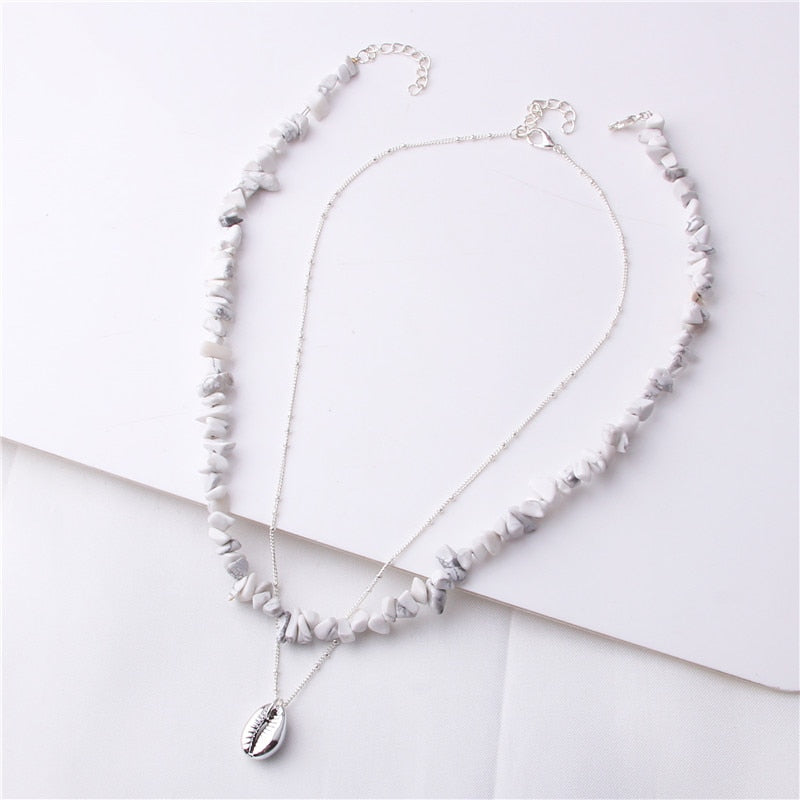 Collier multicouches bohème pour femmes, avec pendentif en coquille