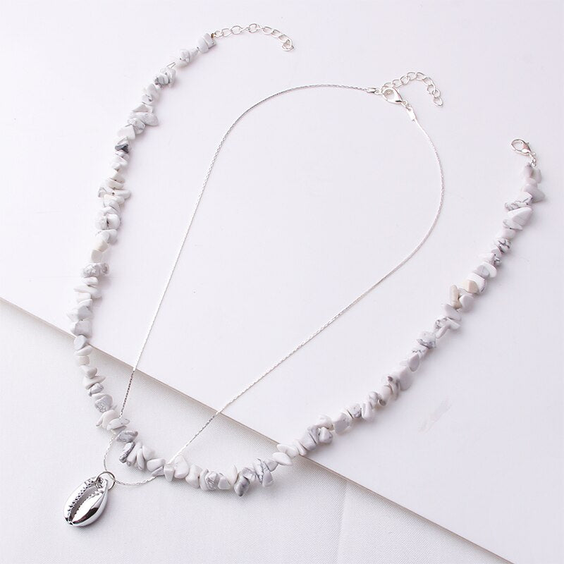 Collier multicouches bohème pour femmes, avec pendentif en coquille