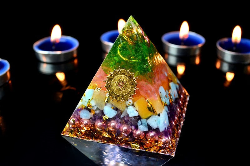 Pyramide Orgonite Cristal Chakra Aura - 4 Tailles disponibles