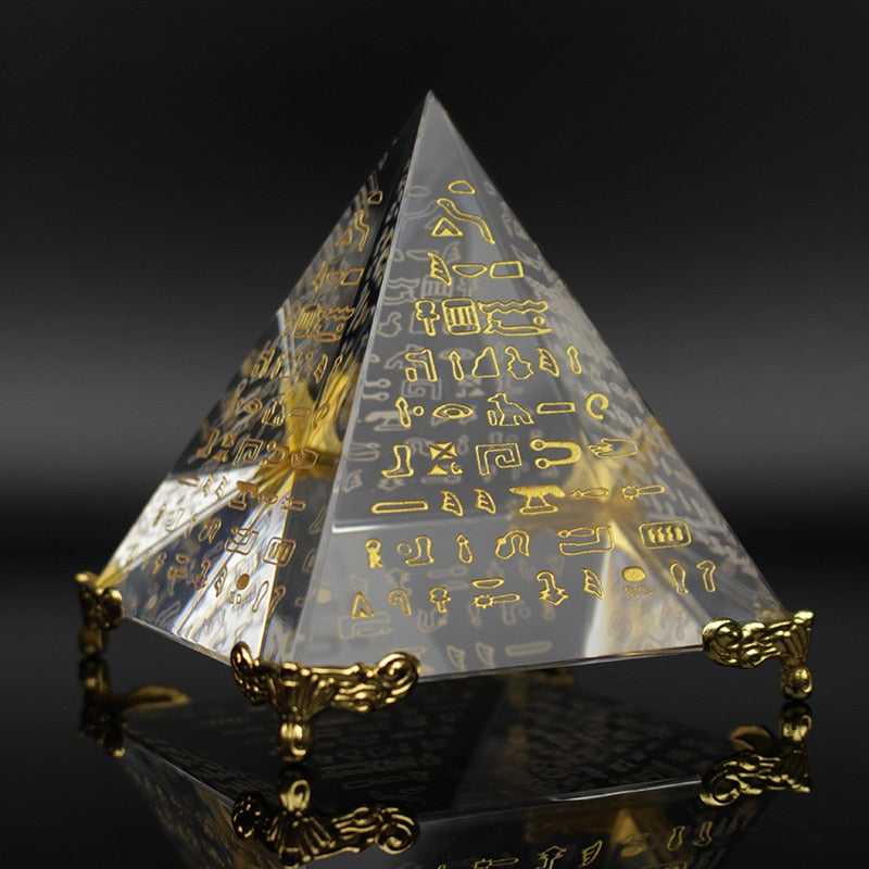 Pyramide de guérison Feng Shui, cristal égyptien Unique