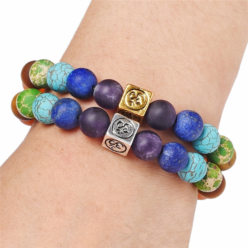 Pulsera de piedra natural 7 Chakras Yoga Reiki para la oración y la curación - Disponible en oro o plata